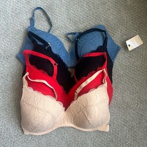 Lively Lace No-Wire Push-up Bra 36DDD